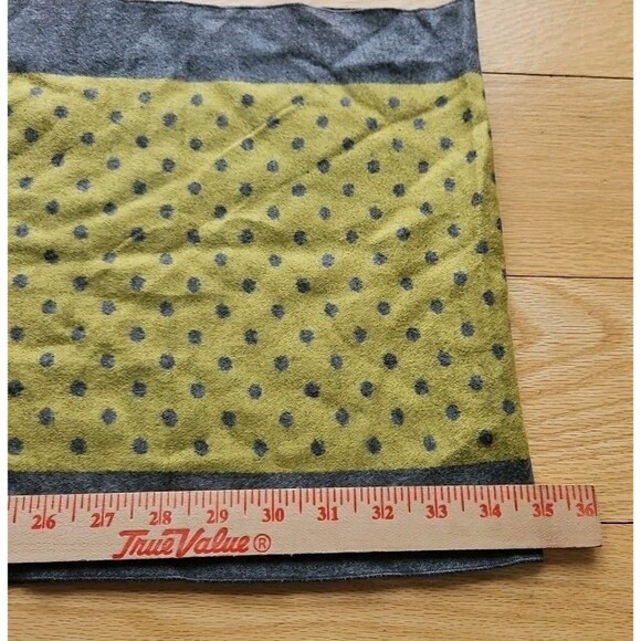 Chelsey by Joseph Women's Infinity Scarf 100 Percent Silk Grey & Kiwi Reversible - Picture 5 of 7